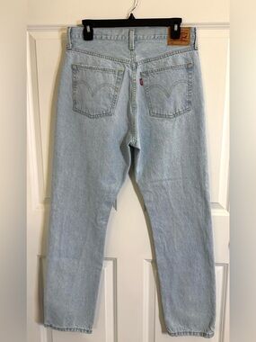 Classic Levi 501’s. 30x30. Like new.